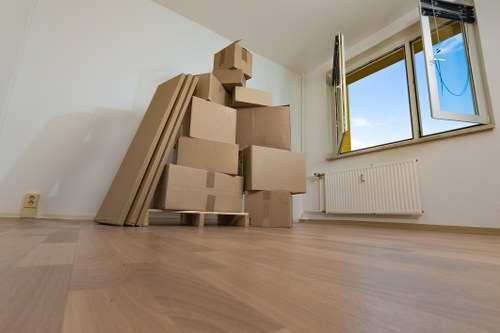 Student storage space in Battersea for boxes and luggage