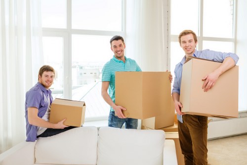 Organized mobile self storage solution for Battersea home and business use